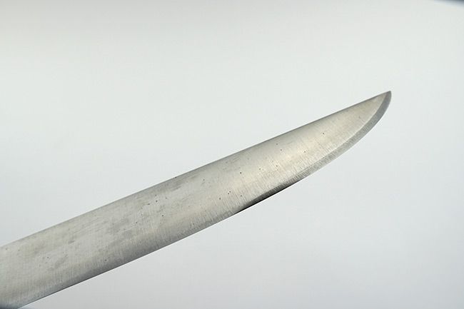 Messer mit abgebrochener Spitze repariert 2